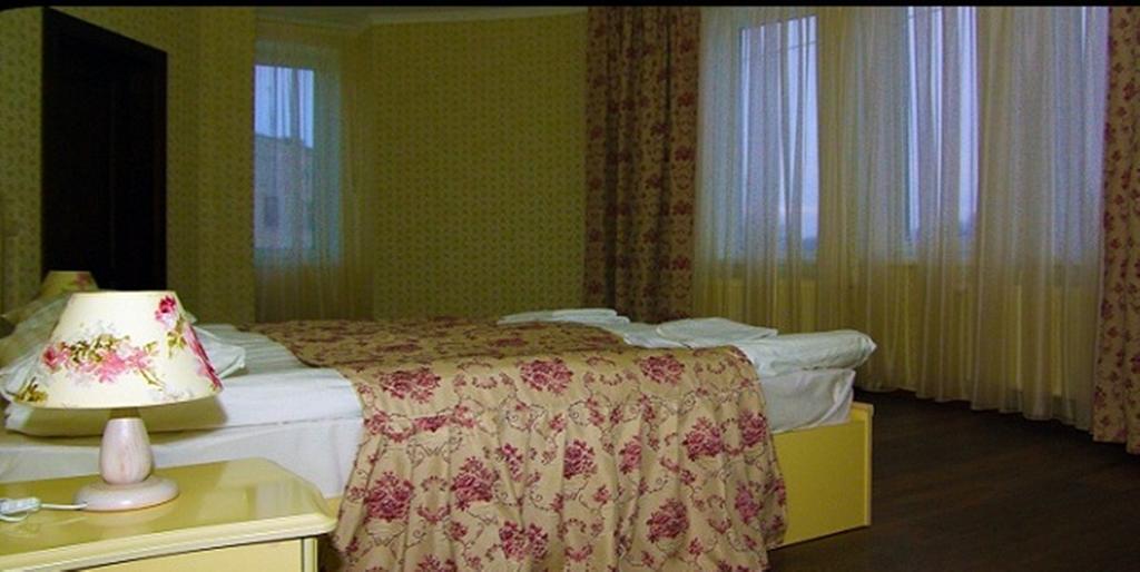 Horodenka Hotel Deluxe חדר תמונה